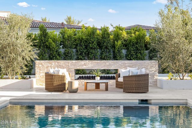 5225 E MOCKINGBIRD Lane, Paradise Valley, AZ 85253
