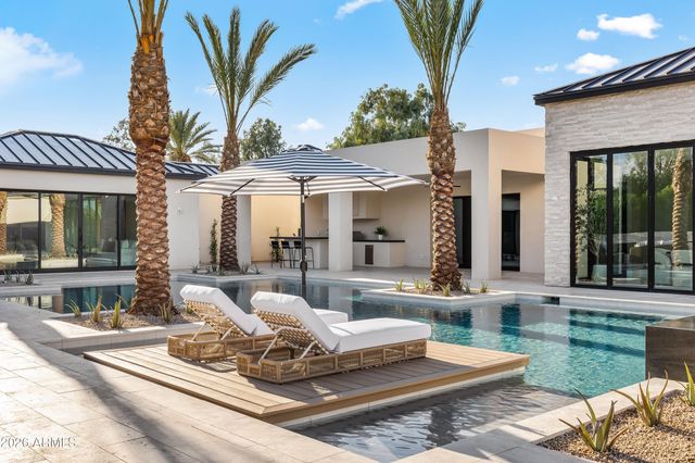 5225 E MOCKINGBIRD Lane, Paradise Valley, AZ 85253