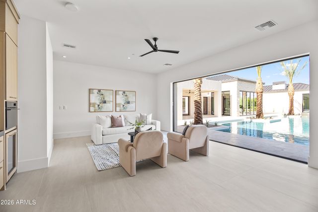 5225 E MOCKINGBIRD Lane, Paradise Valley, AZ 85253