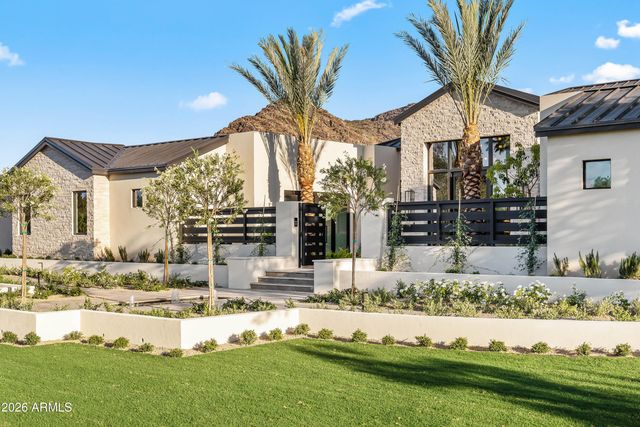 5225 E MOCKINGBIRD Lane, Paradise Valley, AZ 85253