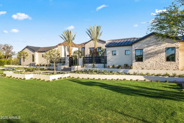 5225 E MOCKINGBIRD Lane, Paradise Valley, AZ 85253