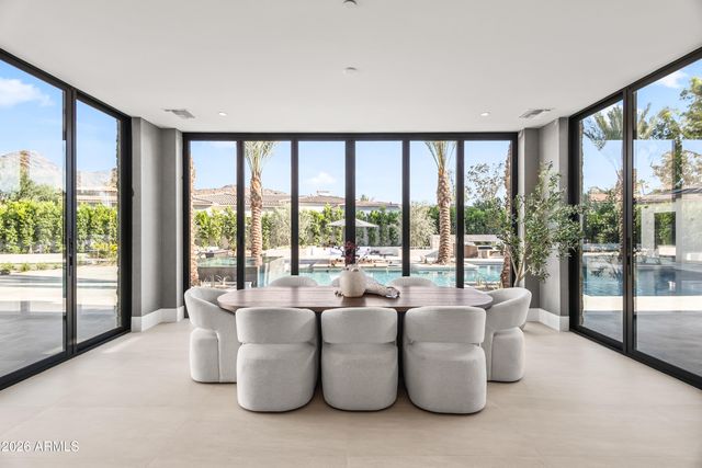5225 E MOCKINGBIRD Lane, Paradise Valley, AZ 85253
