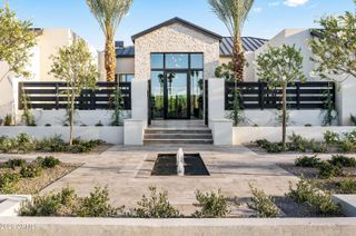 5225 E MOCKINGBIRD Lane, Paradise Valley, AZ 85253