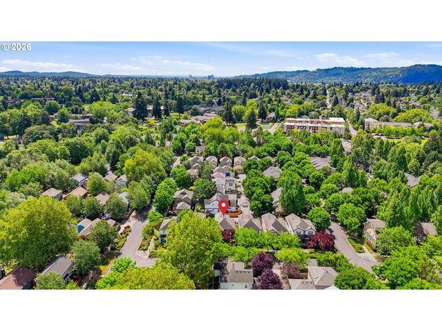4518 N FESSENDEN St, Portland, OR 97203