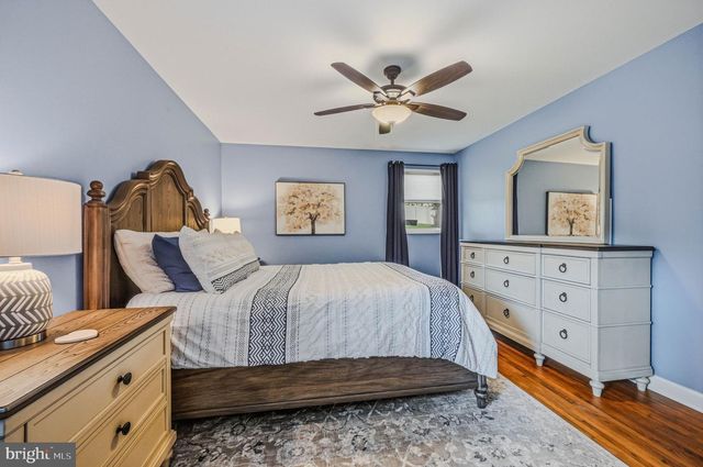 7 ARONIMINK DR, Newark, DE 19711