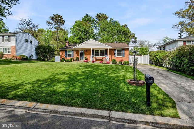 7 ARONIMINK DR, Newark, DE 19711