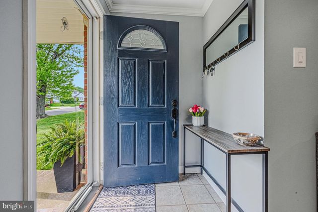 7 ARONIMINK DR, Newark, DE 19711