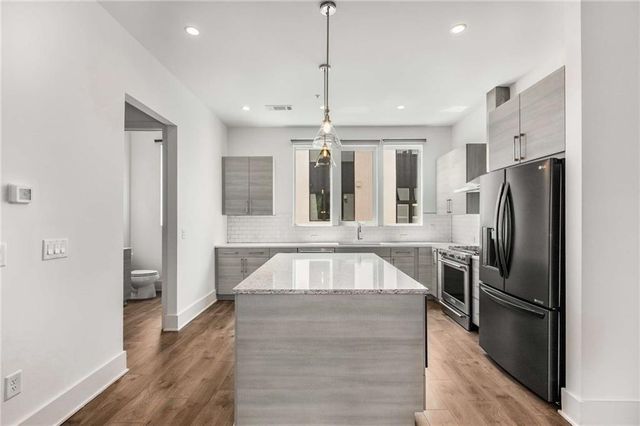 1225 Chelsea Circle NW, Atlanta, GA 30318