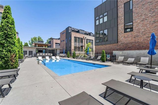 1225 Chelsea Circle NW, Atlanta, GA 30318