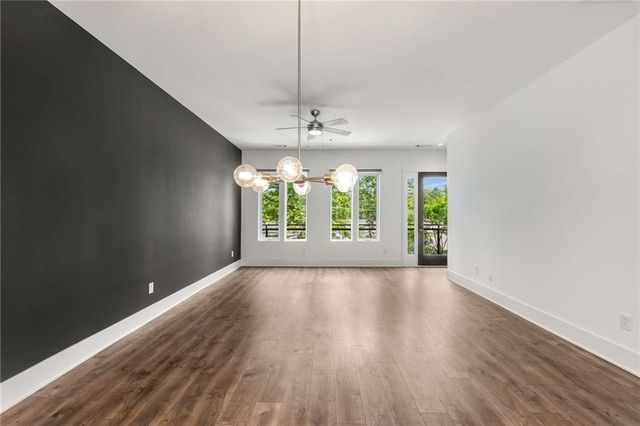 1225 Chelsea Circle NW, Atlanta, GA 30318