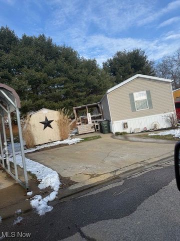 145 Rains Circle, Zanesville, OH 43701