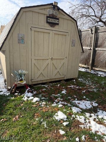 145 Rains Circle, Zanesville, OH 43701