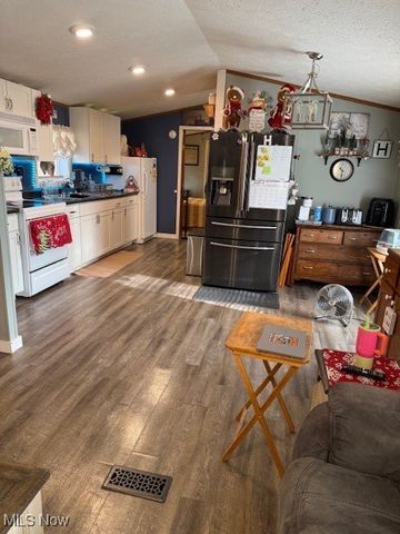 145 Rains Circle, Zanesville, OH 43701