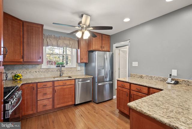 10228 SHILOH ST, Fairfax, VA 22030