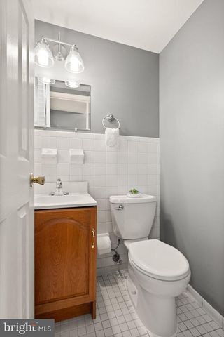 10228 SHILOH ST, Fairfax, VA 22030