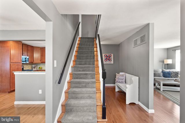 10228 SHILOH ST, Fairfax, VA 22030