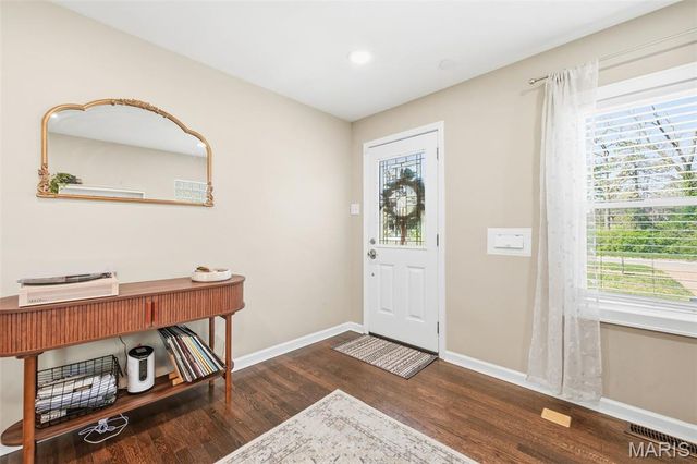 2536 Sims Avenue, St Louis, MO 63114