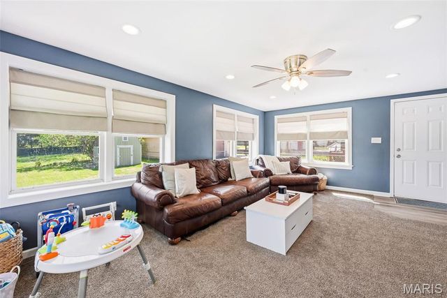 2536 Sims Avenue, St Louis, MO 63114