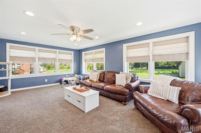 2536 Sims Avenue, St Louis, MO 63114