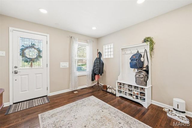 2536 Sims Avenue, St Louis, MO 63114