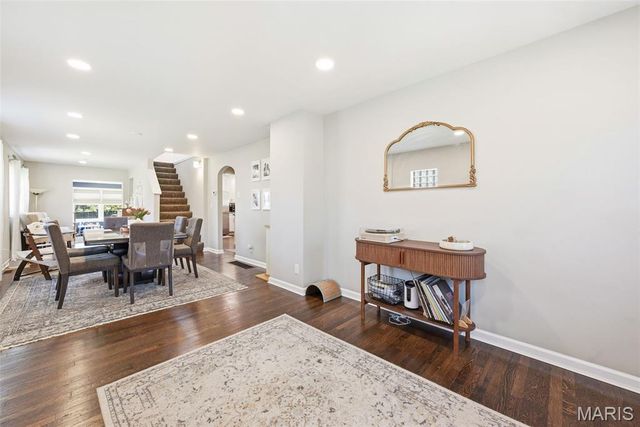 2536 Sims Avenue, St Louis, MO 63114