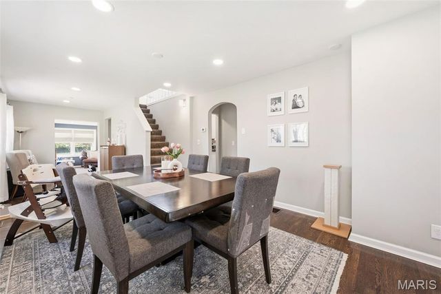 2536 Sims Avenue, St Louis, MO 63114