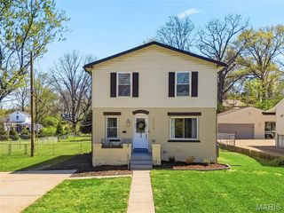 2536 Sims Avenue, St Louis, MO 63114