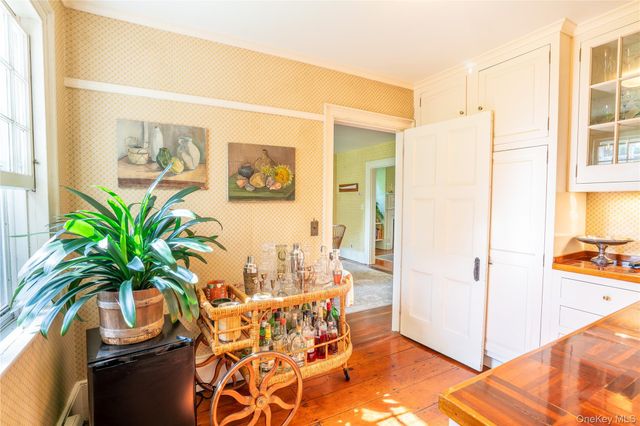 750 Reeve Avenue, Mattituck, NY 11952