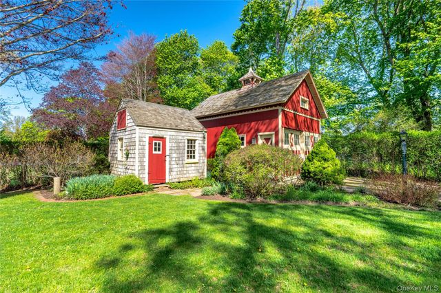 750 Reeve Avenue, Mattituck, NY 11952