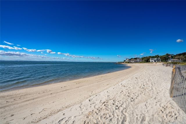 750 Reeve Avenue, Mattituck, NY 11952