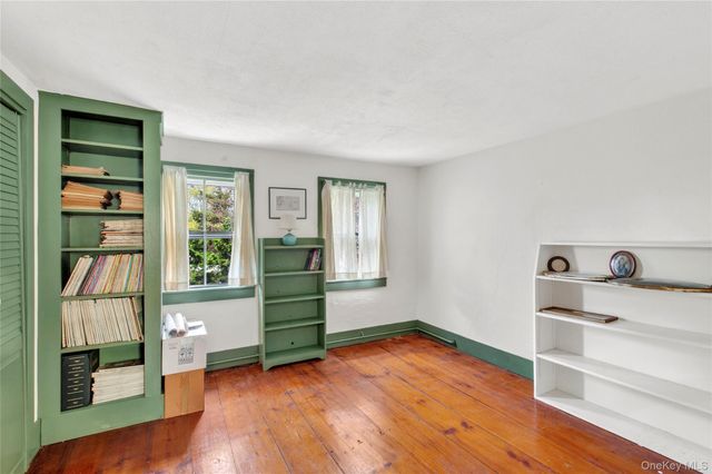 750 Reeve Avenue, Mattituck, NY 11952