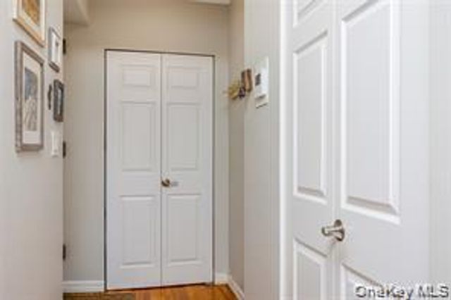 25 W Broadway 204, Long Beach, NY 11561