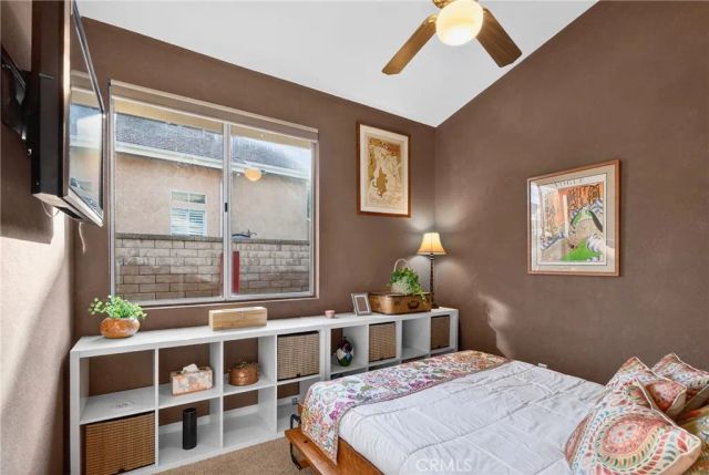 27573 Berkshire Hills Place, Valencia, CA 91354