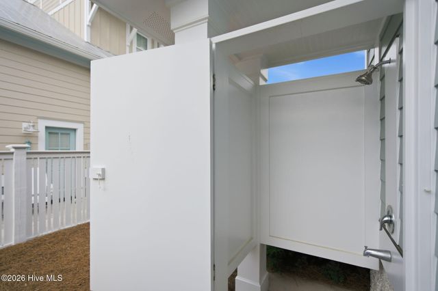 1234 Croaker Lane, Carolina Beach, NC 28428
