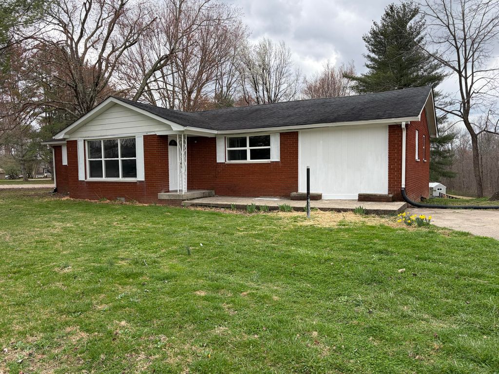 8105 Barbourville Road, London, KY 40744