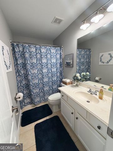 5640 Lake Oak Landing, Cumming, GA 30040