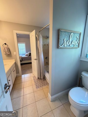 5640 Lake Oak Landing, Cumming, GA 30040