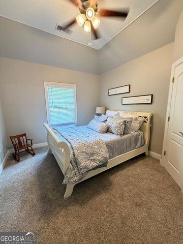 5640 Lake Oak Landing, Cumming, GA 30040