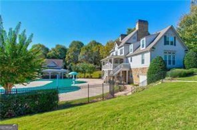 5640 Lake Oak Landing, Cumming, GA 30040