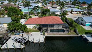 2701 Bruce ST, Matlacha, FL 33993