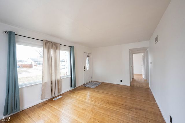 4431 N Longworth Avenue, Indianapolis, IN 46226