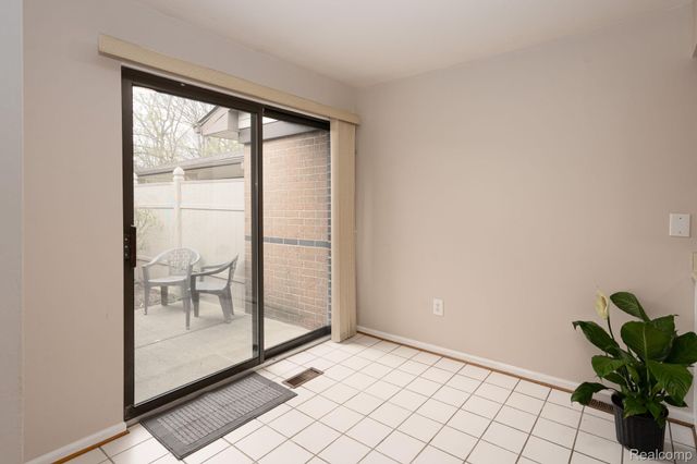 936 Wexford Way, Rochester Hills, MI 48307