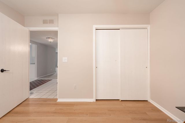 936 Wexford Way, Rochester Hills, MI 48307