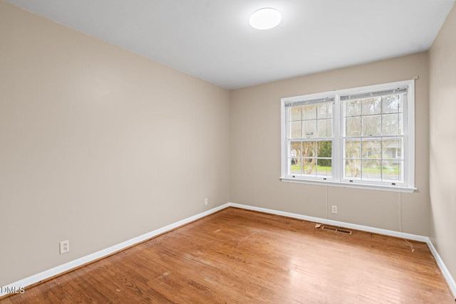 3712 Huntleigh Drive, Raleigh, NC 27604