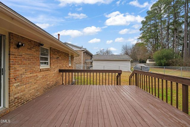 3712 Huntleigh Drive, Raleigh, NC 27604