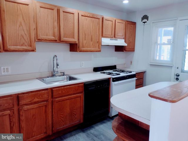 8404 LOCH RAVEN BLVD., Towson, MD 21286