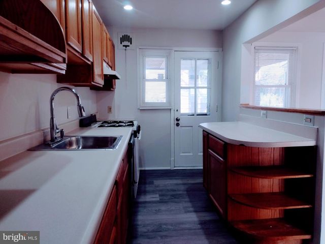 8404 LOCH RAVEN BLVD., Towson, MD 21286