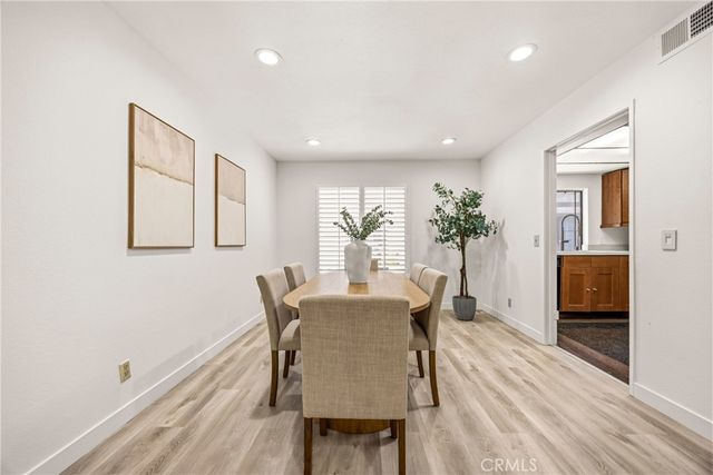 1931 E Huntington Dr F, Duarte, CA 91010