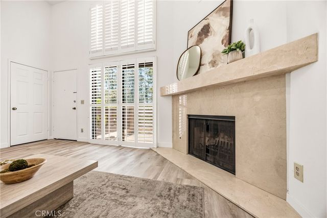 1931 E Huntington Dr F, Duarte, CA 91010
