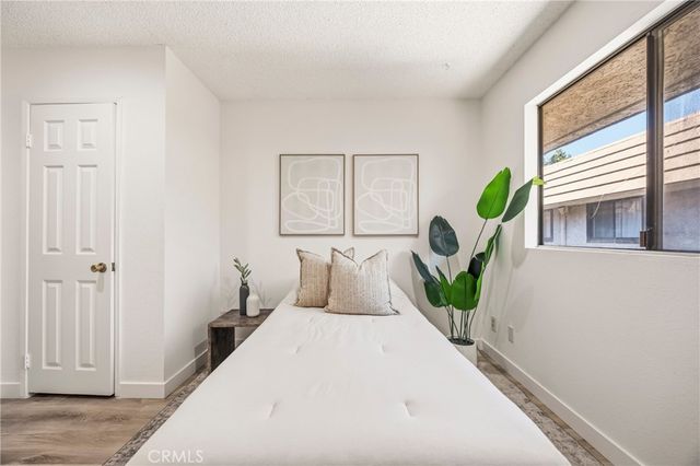 1931 E Huntington Dr F, Duarte, CA 91010